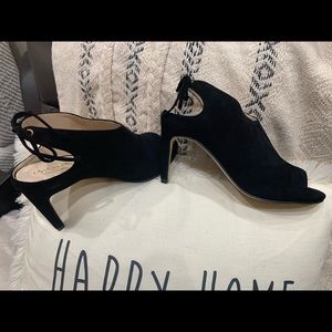 Cole Haan women’s shoes. True to size.